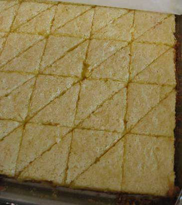 cool and cut lemon bar
