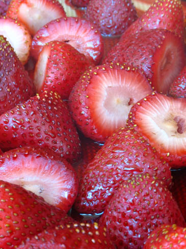 balsamic roasted strawberries