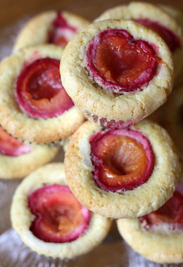 plum-corn-poundcake01