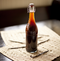 Thumbnail image for Homemade Vanilla Extract