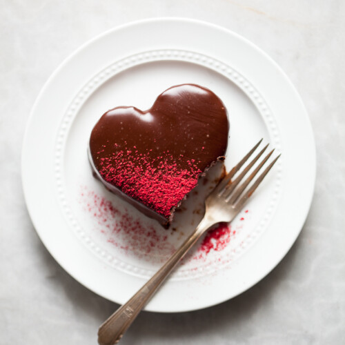 Valentine's Day Heart Cake Pops Homemade Recipe | Foodal-mncb.edu.vn